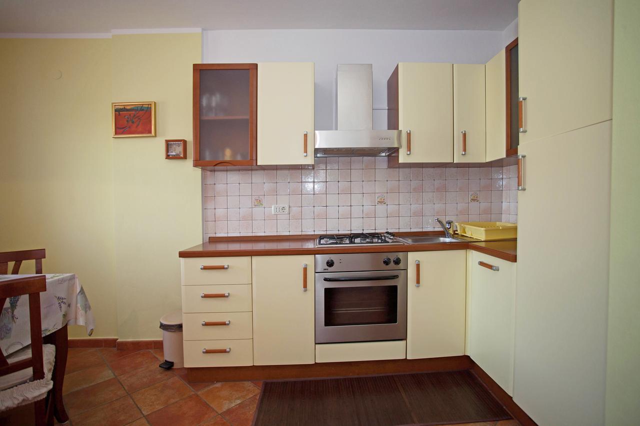 Apartment Pia Rovigno Esterno foto