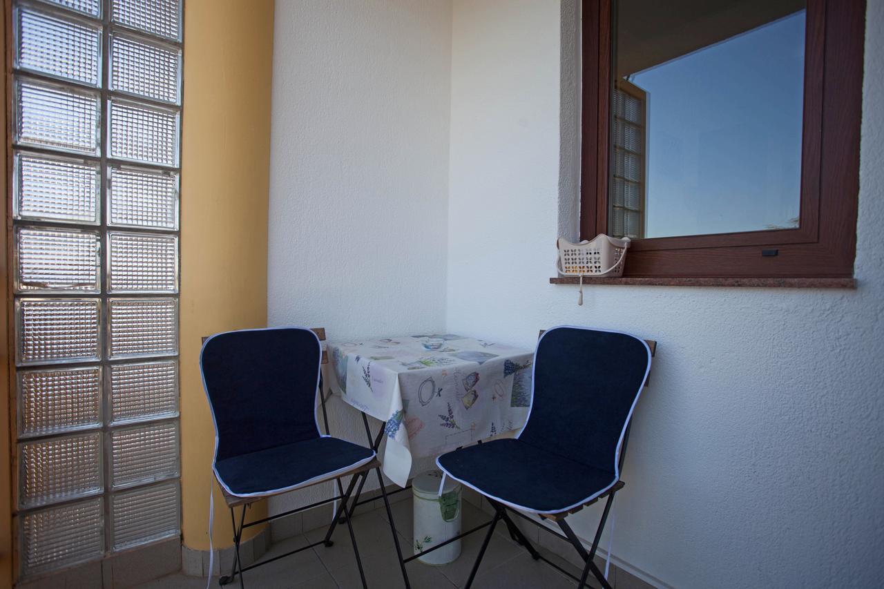 Apartment Pia Rovigno Esterno foto