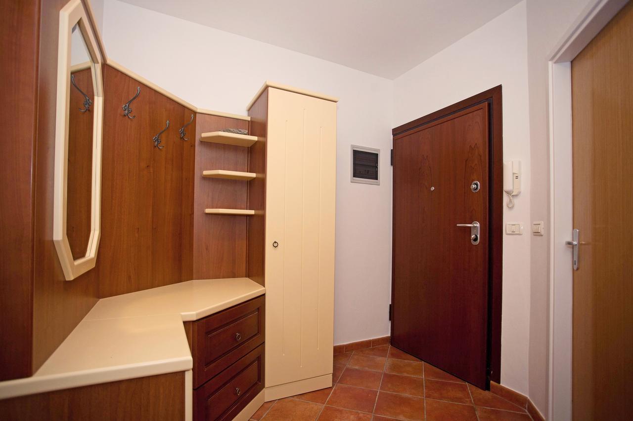 Apartment Pia Rovigno Esterno foto
